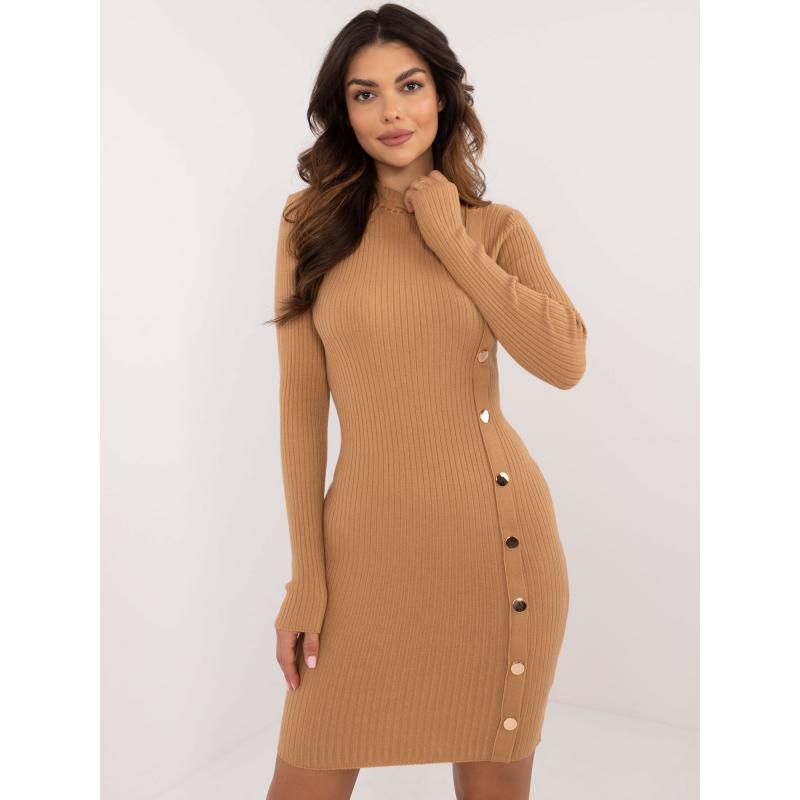 Dámské šaty s polovičním rolákem přiléhavé úpletové hnědé