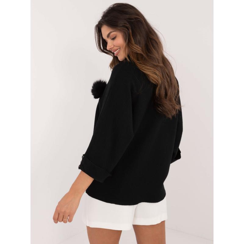 Dámský svetr nadměrné velikosti s knoflíky na rukávech černý