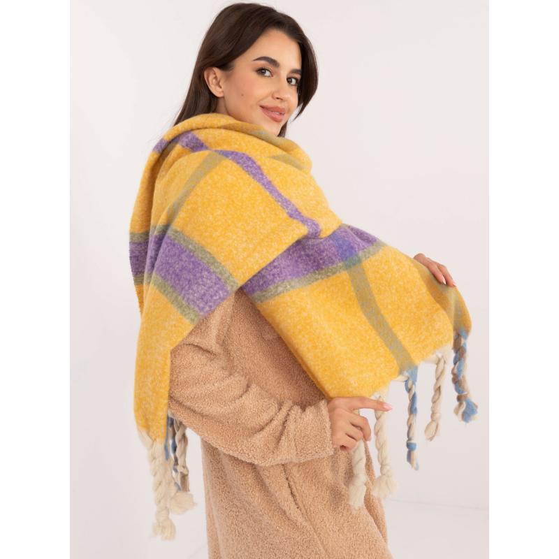 Dámská šála se střapci tmavě žlutá 
