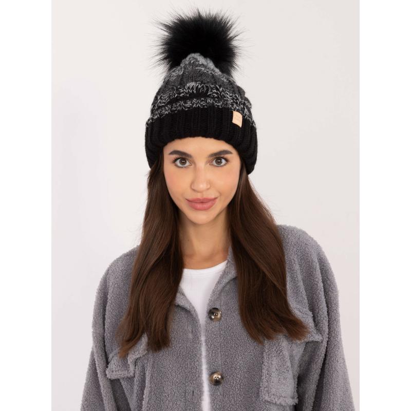 Dámská čepice s kostkovaným úpletem RUE PARIS černá 
