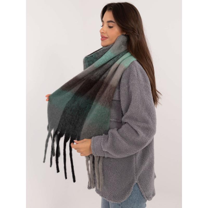 Dámsky šál so strapcami čierno-sivý