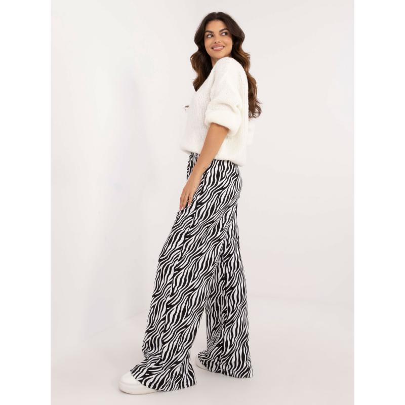 Dámské kalhoty se širokými nohavicemi černobílé