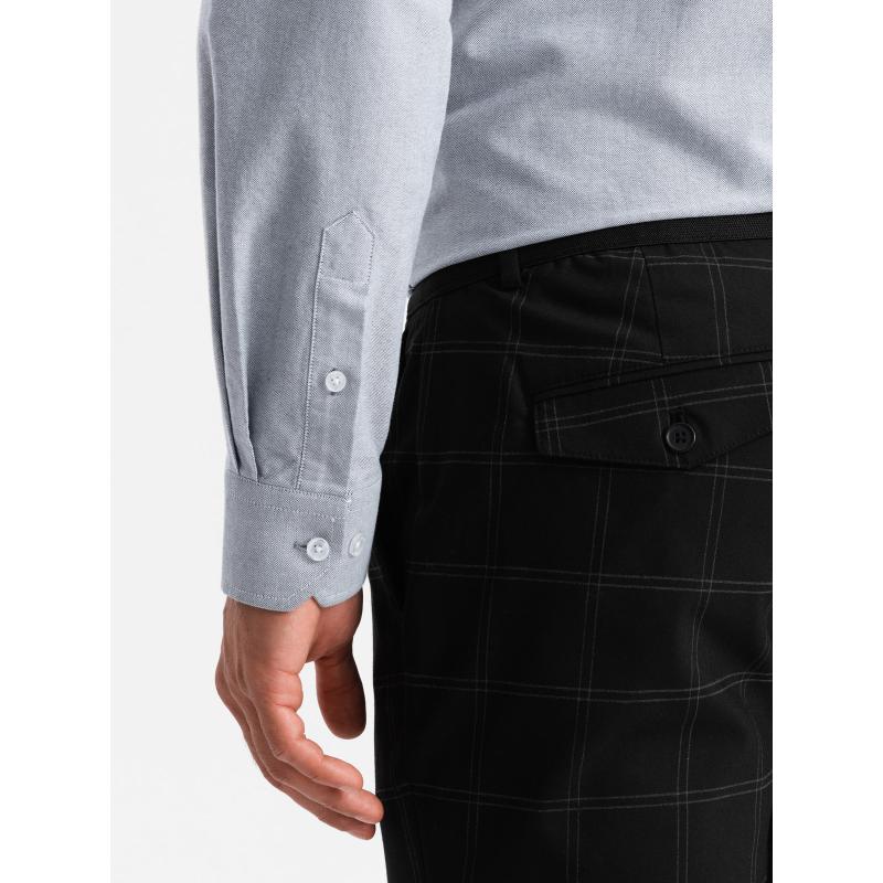 Elegáns férfi oxfordi ing hímzéssel és zsebbel világosszürke színben