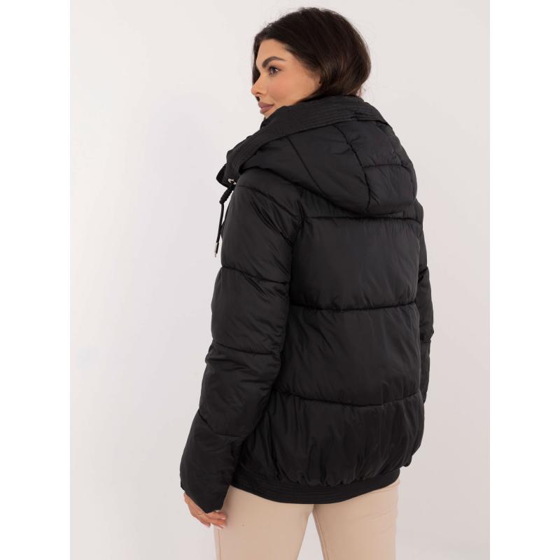 Dámská bunda s kapsami prošívaná zimní černá 
