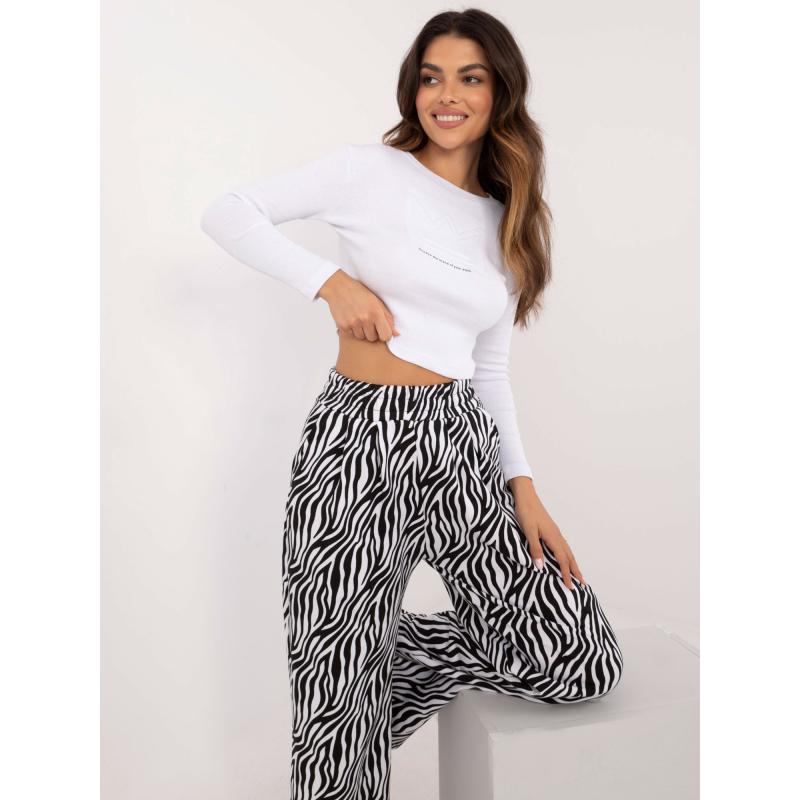 Dámský komplet s dlouhými kalhotami bílo-černý 