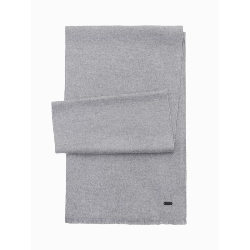 Jednobarevná pánská šála s třásněmi - šedá