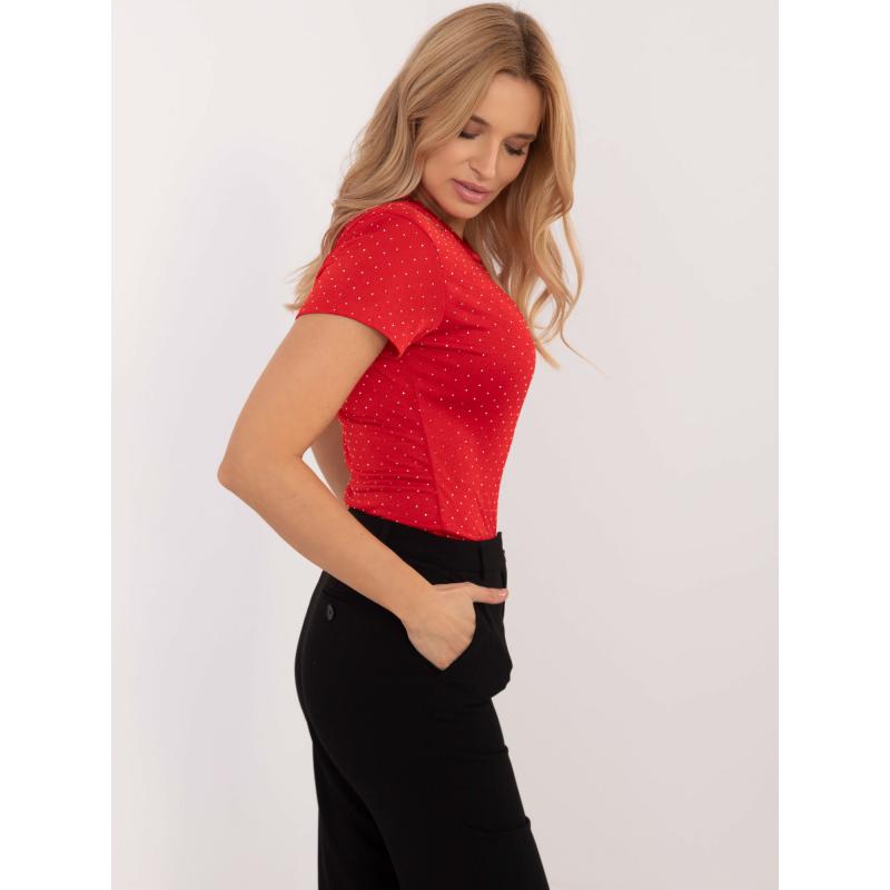 Červená dámská společenská halenka s kamínky