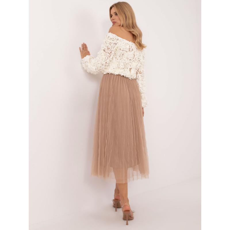 Tüllszoknya tüllszegéllyel, camel színű midi szoknya