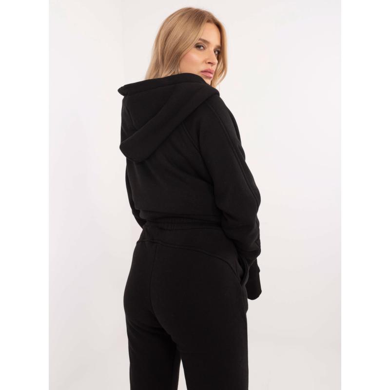 Černá základní tepláková souprava s otevřeným horním dílem