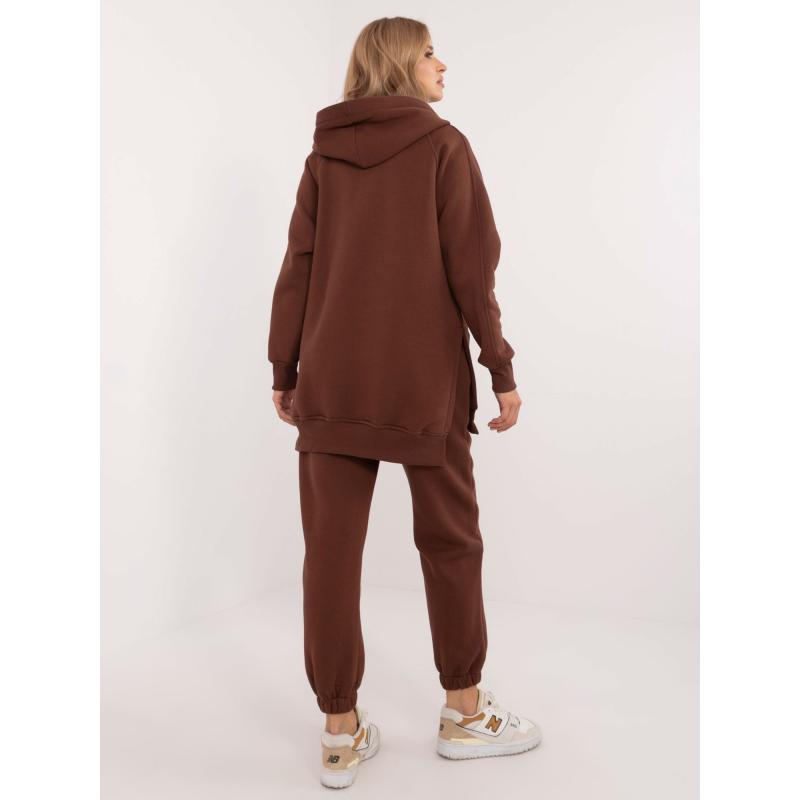 Barna háromrészes alapszett felsővel