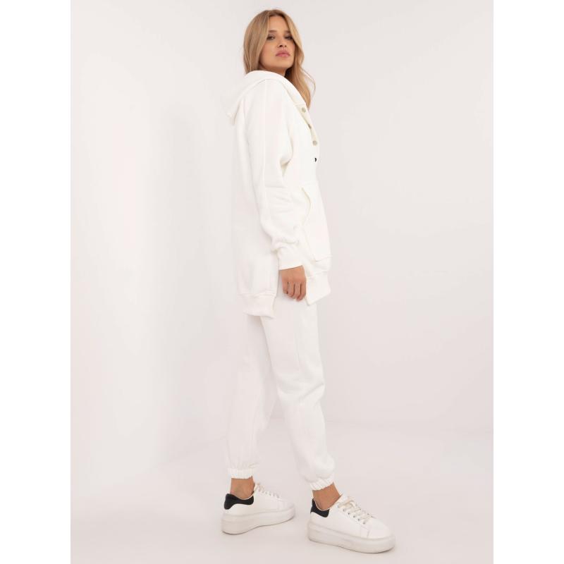 Ecru színű háromrészes alapszett béléssel