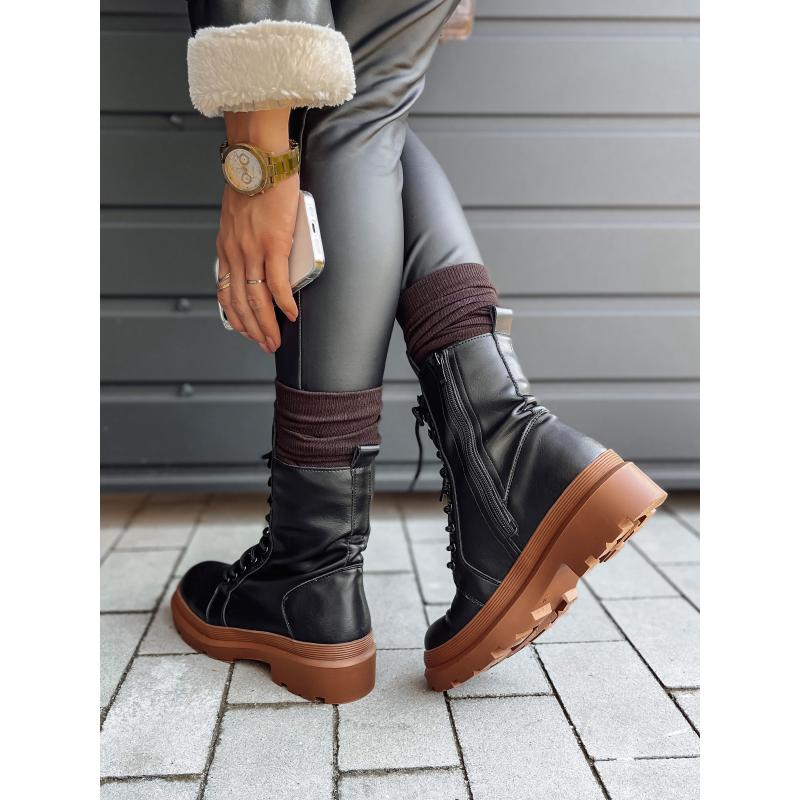 Női fűzős csizma HARDSTEP fekete