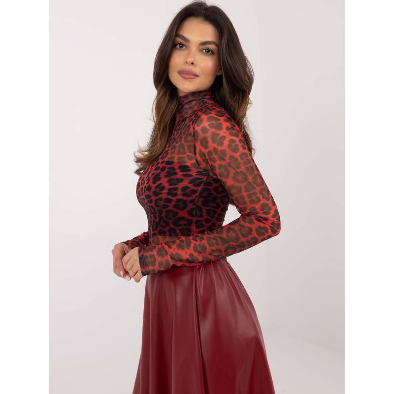 Červenočerná vypasovaná síťovaná halenka