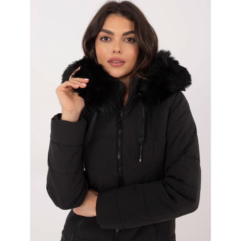 Fekete steppelt átmeneti kabát műszőrmével