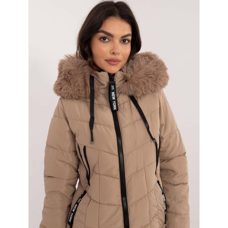 Béžová dlouhá zimní bunda s žebrovanými lemy