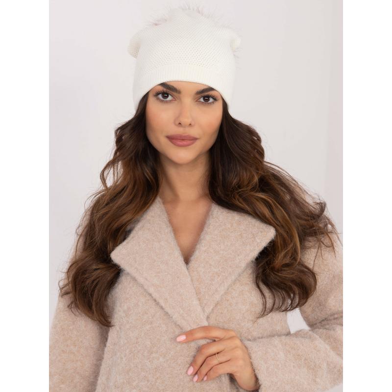 Ecru zimní čepice s bambulí RUE PARIS