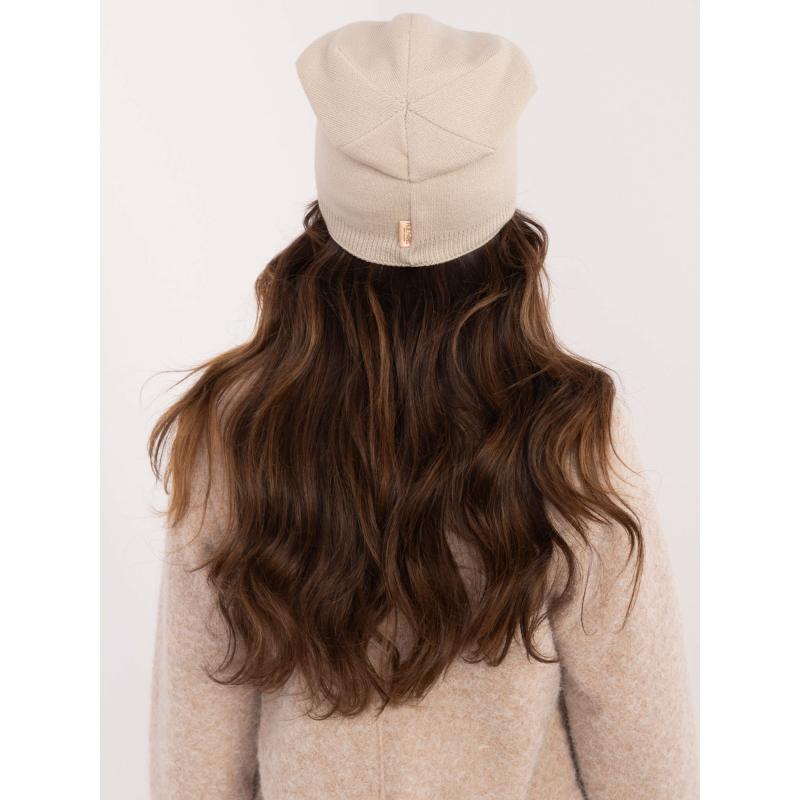 Světle béžová dámská čepice RUE PARIS