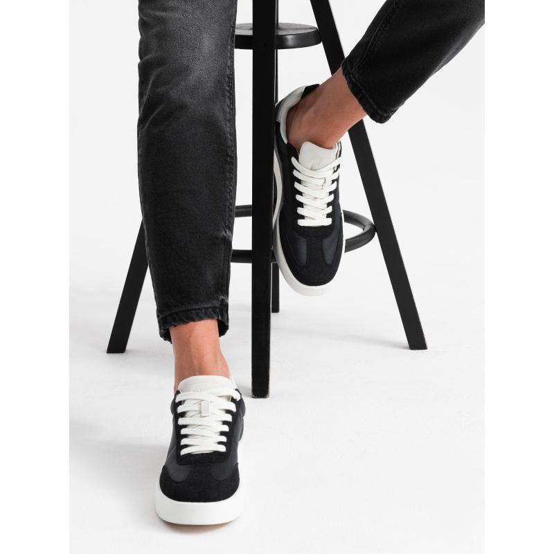 Pánské oldschoolové tenisky na silné podrážce - černé V4 OM-FOSL-0170