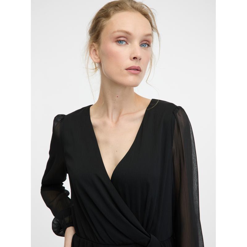 Fekete női térdig érő ruha