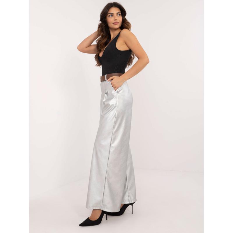 Ezüstszínű női ökobőr nadrág zsebekkel