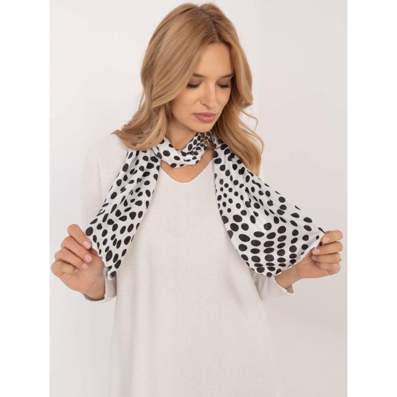 Biely elegantný rebrovaný oversize sveter