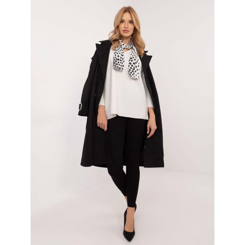 Biely elegantný rebrovaný oversize sveter