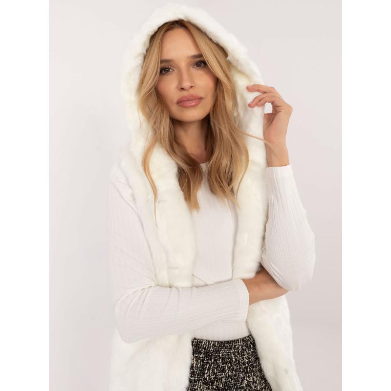 Kožešinová vesta v barvě ecru s huňatou podšívkou