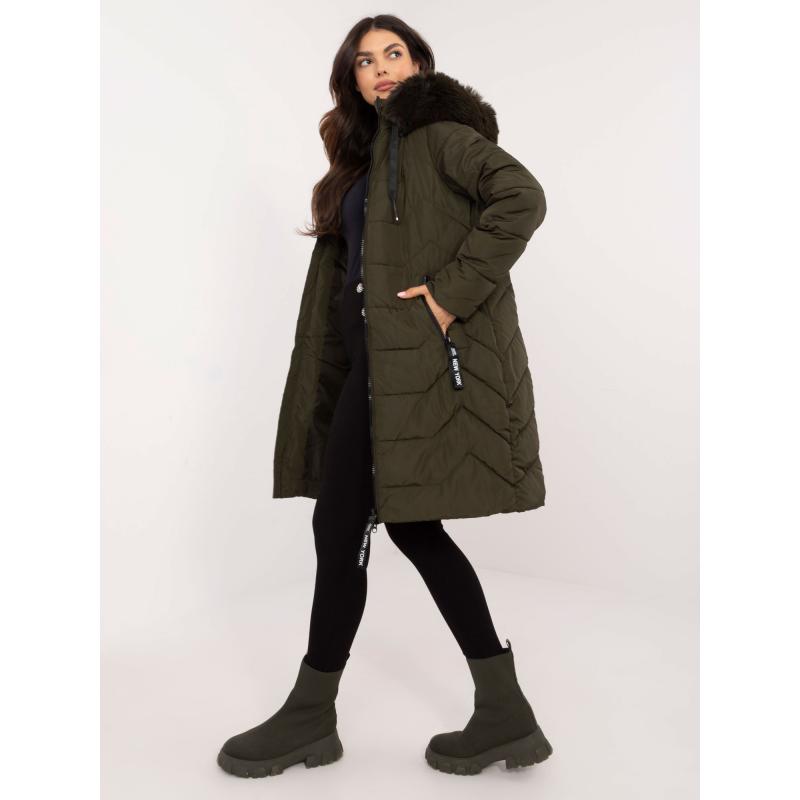 Khaki színű steppelt pehelypaplan télikabát