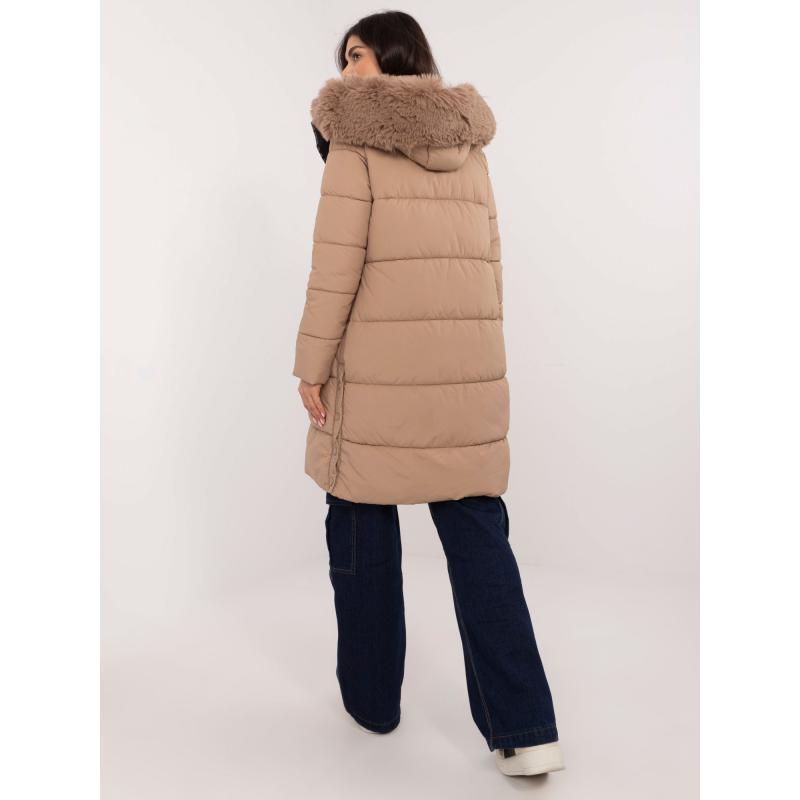 Béžová zimní bunda s bočními záševky