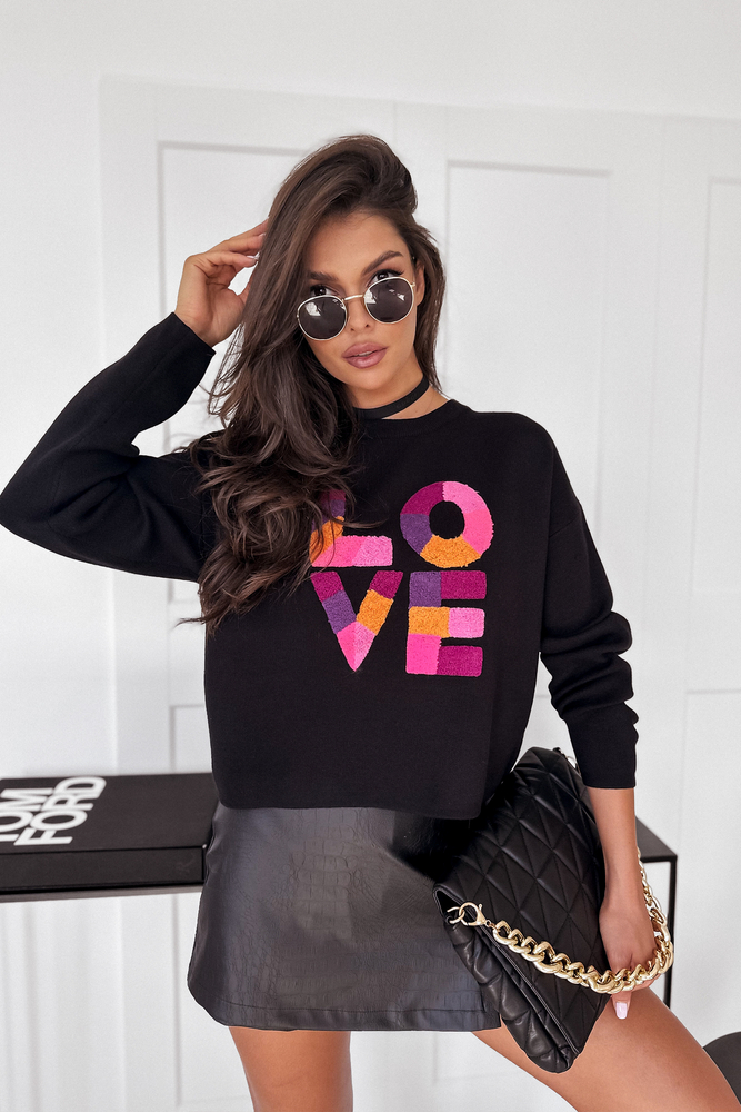 Dámský oversized svetr s nápisem LOVE, černá