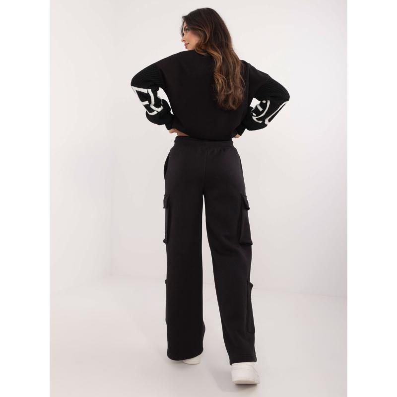 Fekete széles cargo melegítőnadrág SUBLEVEL