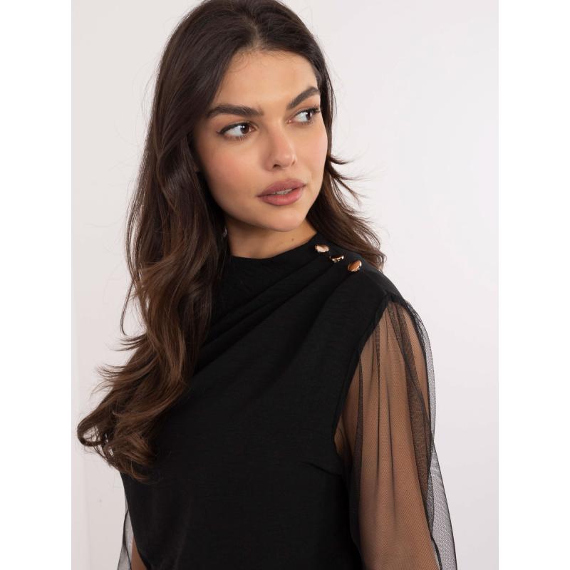 Fekete díszes blúz díszgombokkal