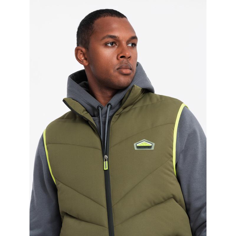 Férfi steppelt mellény neon akcentussal - olajzöld színben