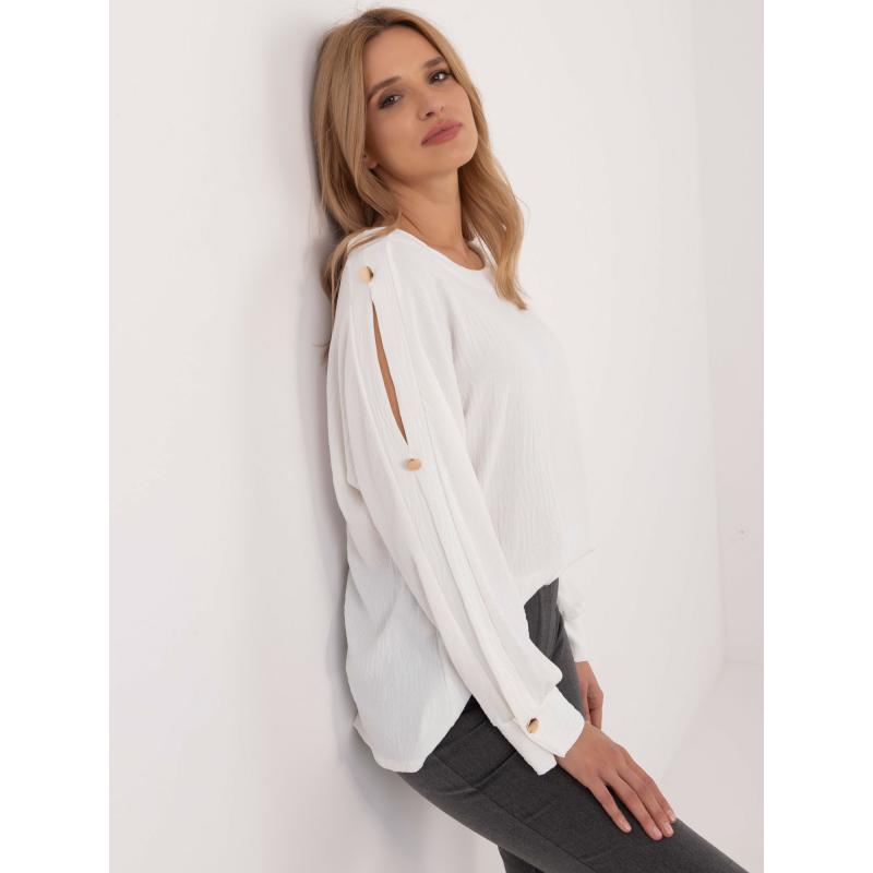 Fehér formális blúz díszgombokkal