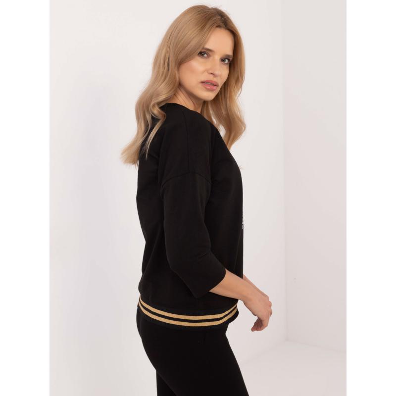 Černá halenka s potiskem a žebrováním