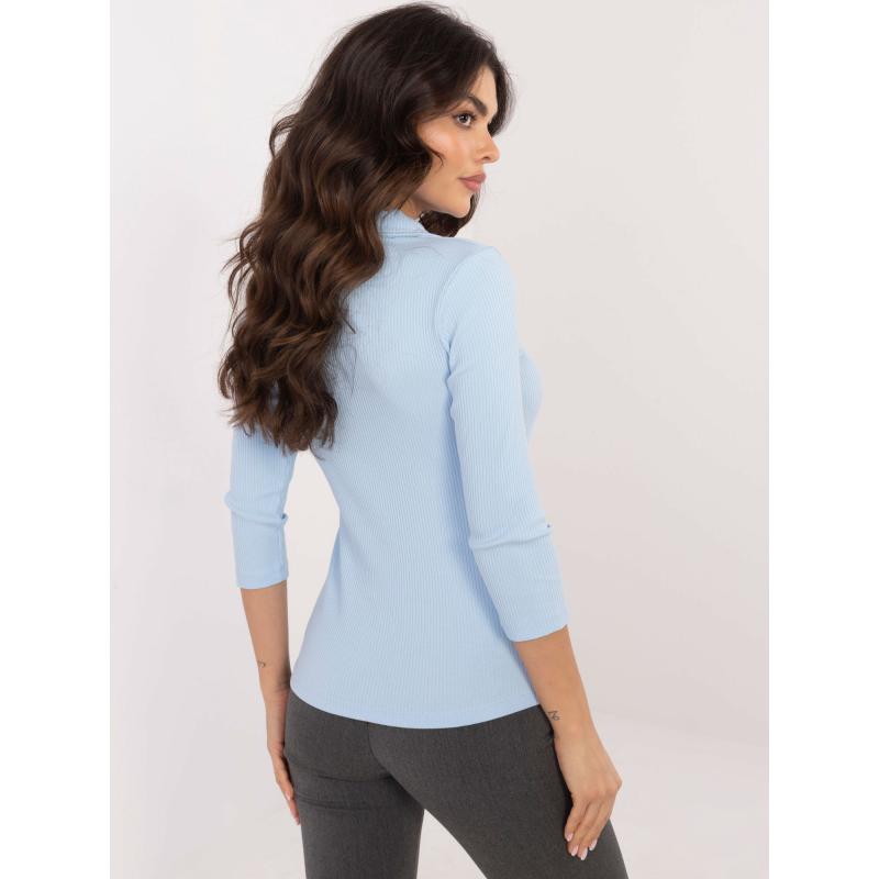 Světle modrá pruhovaná halenka s kapsičkou na záplatě