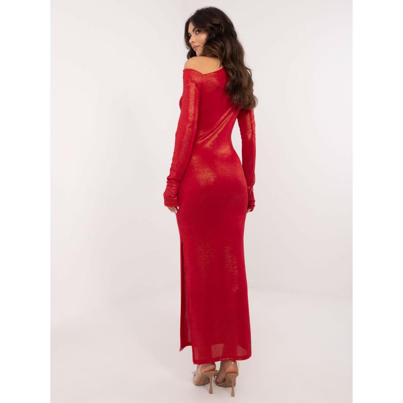 Červené dlouhé společenské šaty s třpytkami
