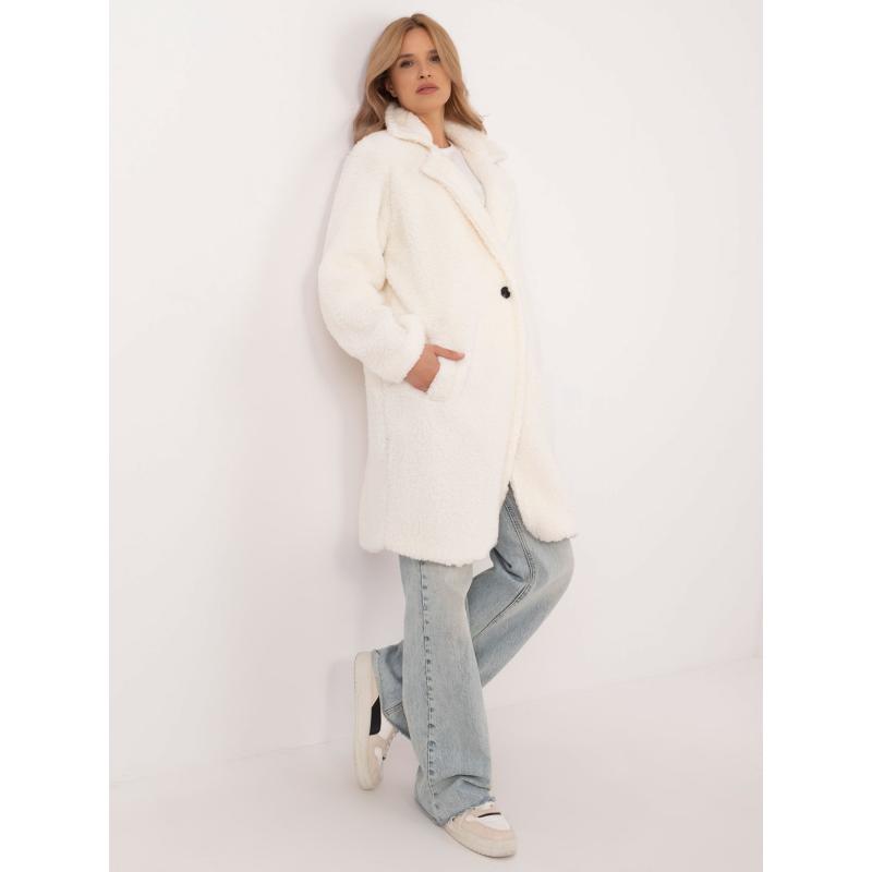 Ecru dámský kabát z umělé jehněčí kůže