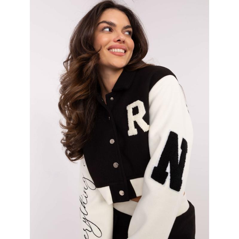 Černý dvoudílný komplet s minisukní