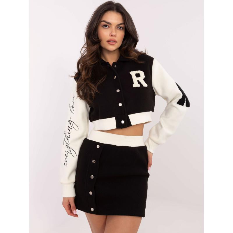 Černý dvoudílný komplet s minisukní