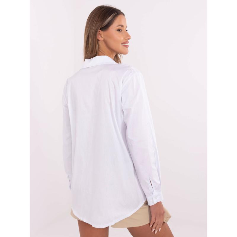 Bílá elegantní košile s odnímatelnými brožemi