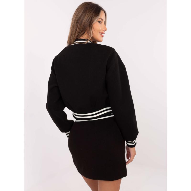 Černý dvoudílný komplet s minisukní