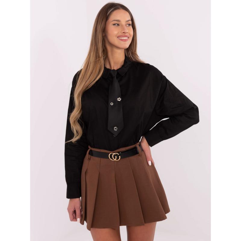 Hnedá elegantná sukňa a šortky so záhybmi