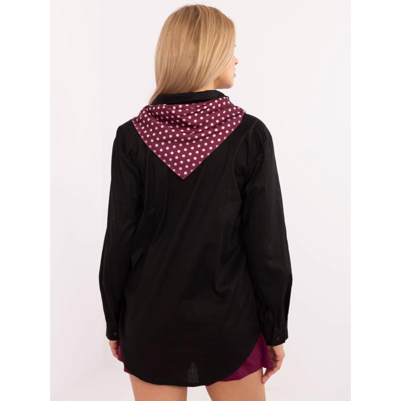 Černá klasická košile s hrachovou šálou