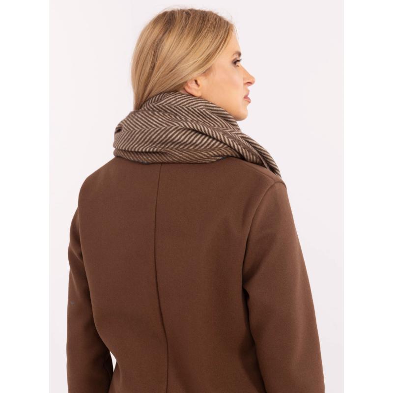 Hnědá dlouhá dámská šála s třásněmi