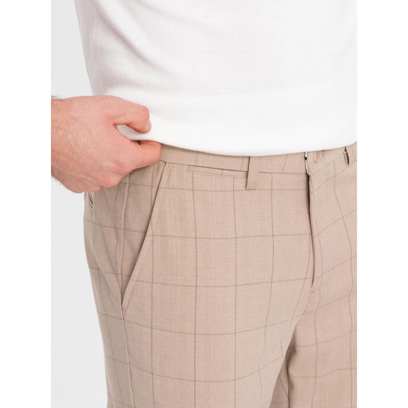 Pánské kalhoty klasického střihu v jemné kostkované barvě - pískové V2 OM-PACP-0187