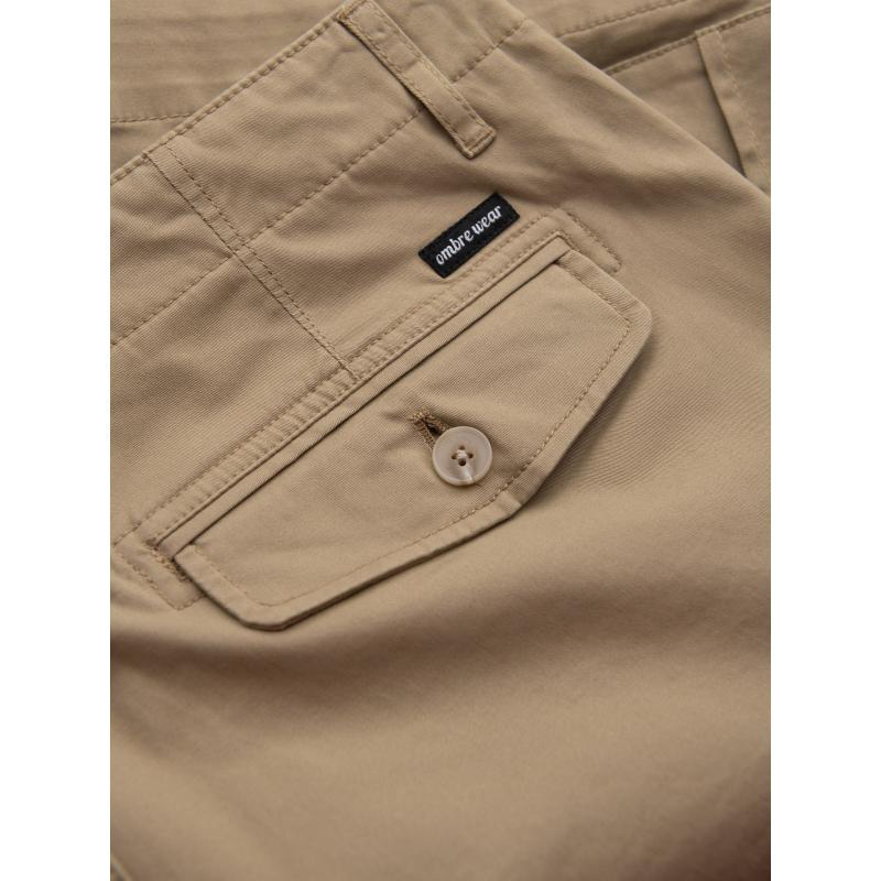 Jednofarebné pánske krátke nohavice s cargo vreckami - pieskové V1 OM-SRCG-0133