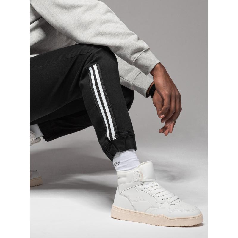 Férfi farmernadrág aszimmetrikus varrással - kék V2 OM-PADJ-0165 OM-PADJ-0165