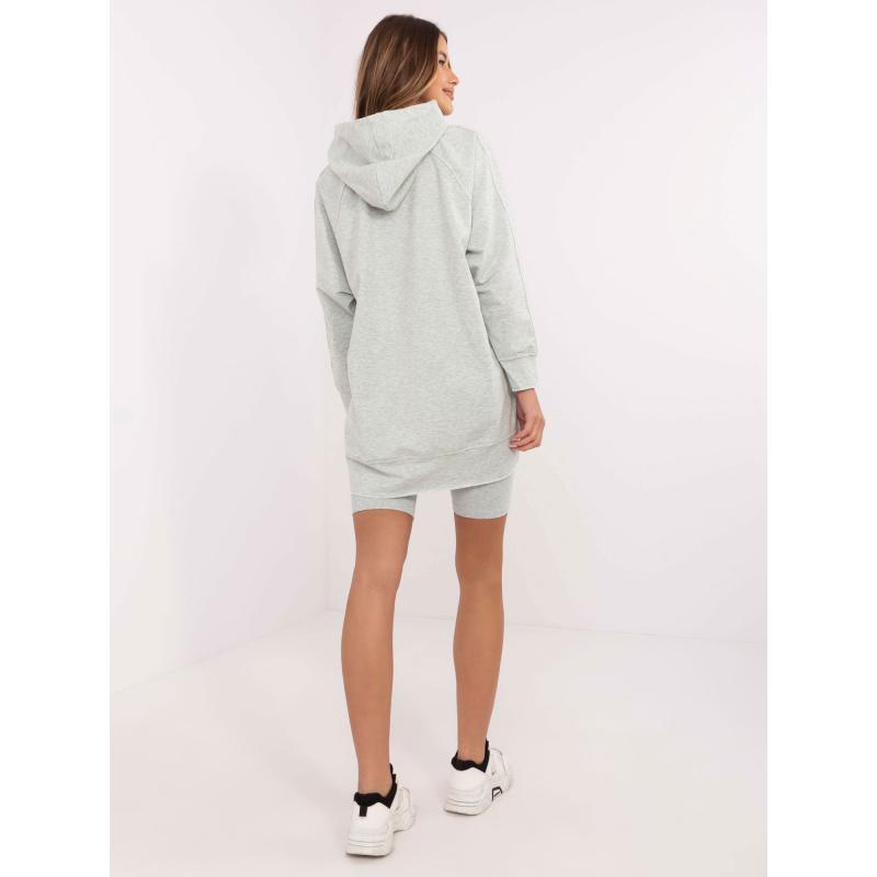 Světle zelená melanžová souprava s pruhovanými legínami