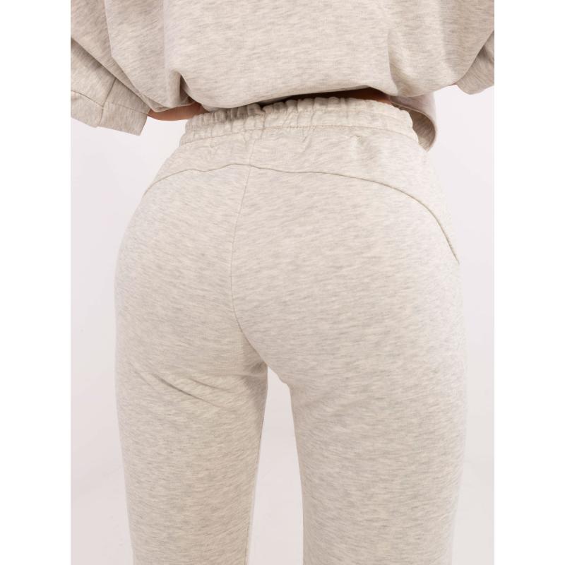 Světle šedá melanžová dvoudílná základní souprava